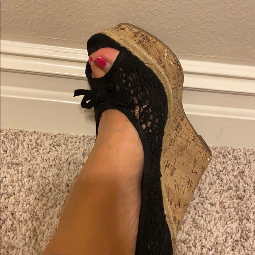 Black Wedge Shoes - Picture 7 of 7